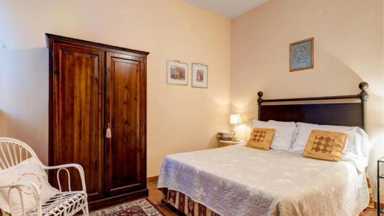 Fattoria Gli Ziri Villa Cortona 0*,  Italy